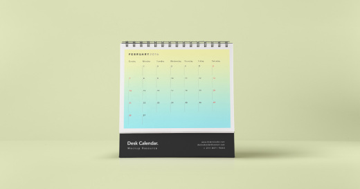 Desk Psd Calendar Mockup #002