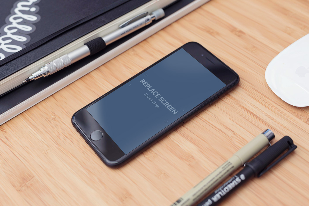 黑色iPhone7手机模型PSD贴图模板Black Matt