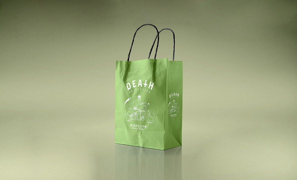 纸袋贴图样机展示模型 Paper Bag Mockup Te