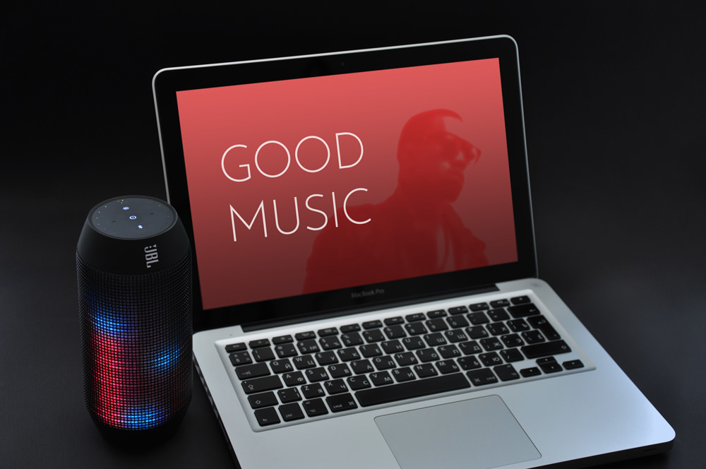 音乐主题音箱笔记本电脑显示设备贴图PSD样机模型Good M