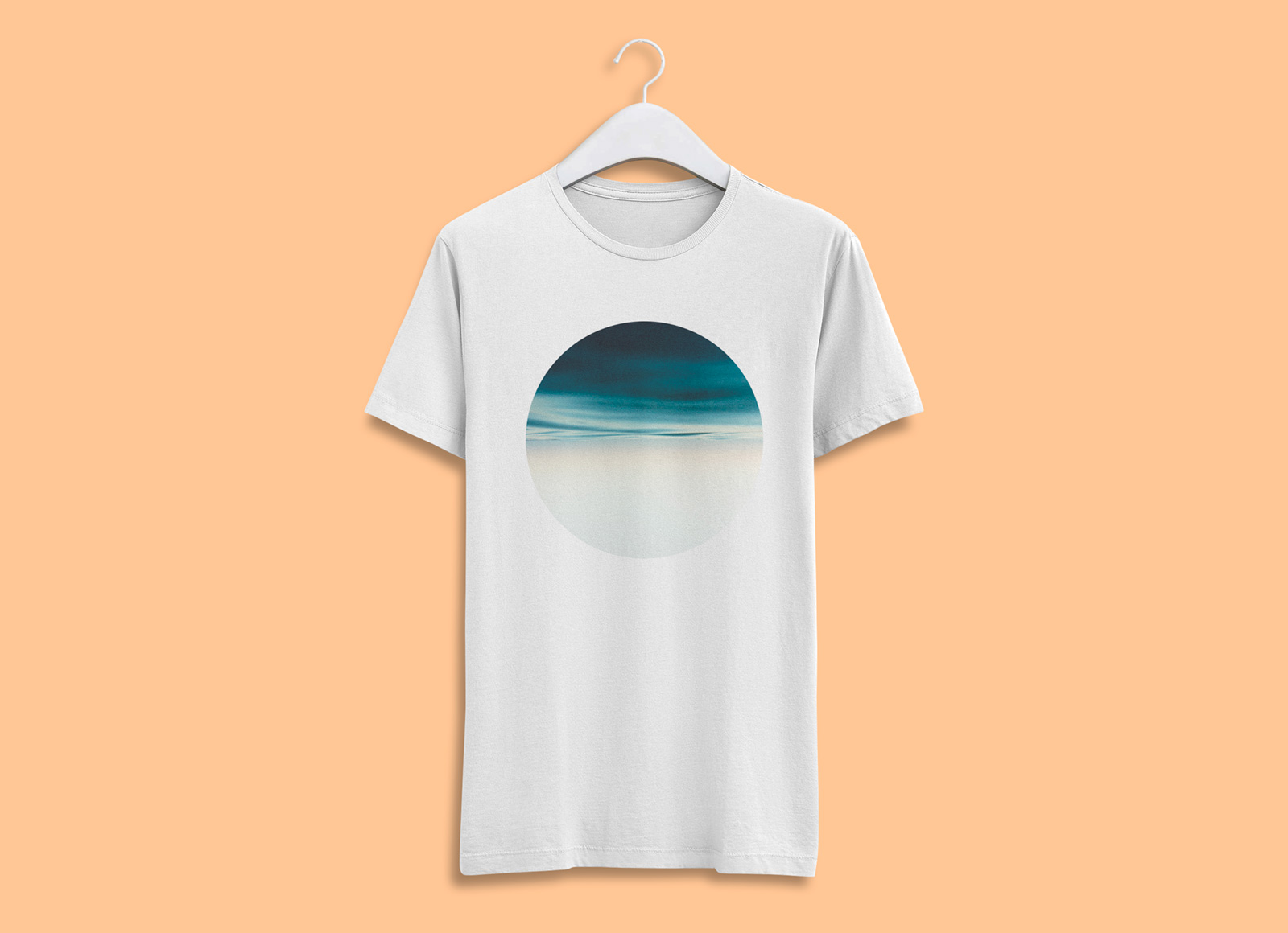 逼真的T恤图案设计贴图模版 Realistic T-Shir