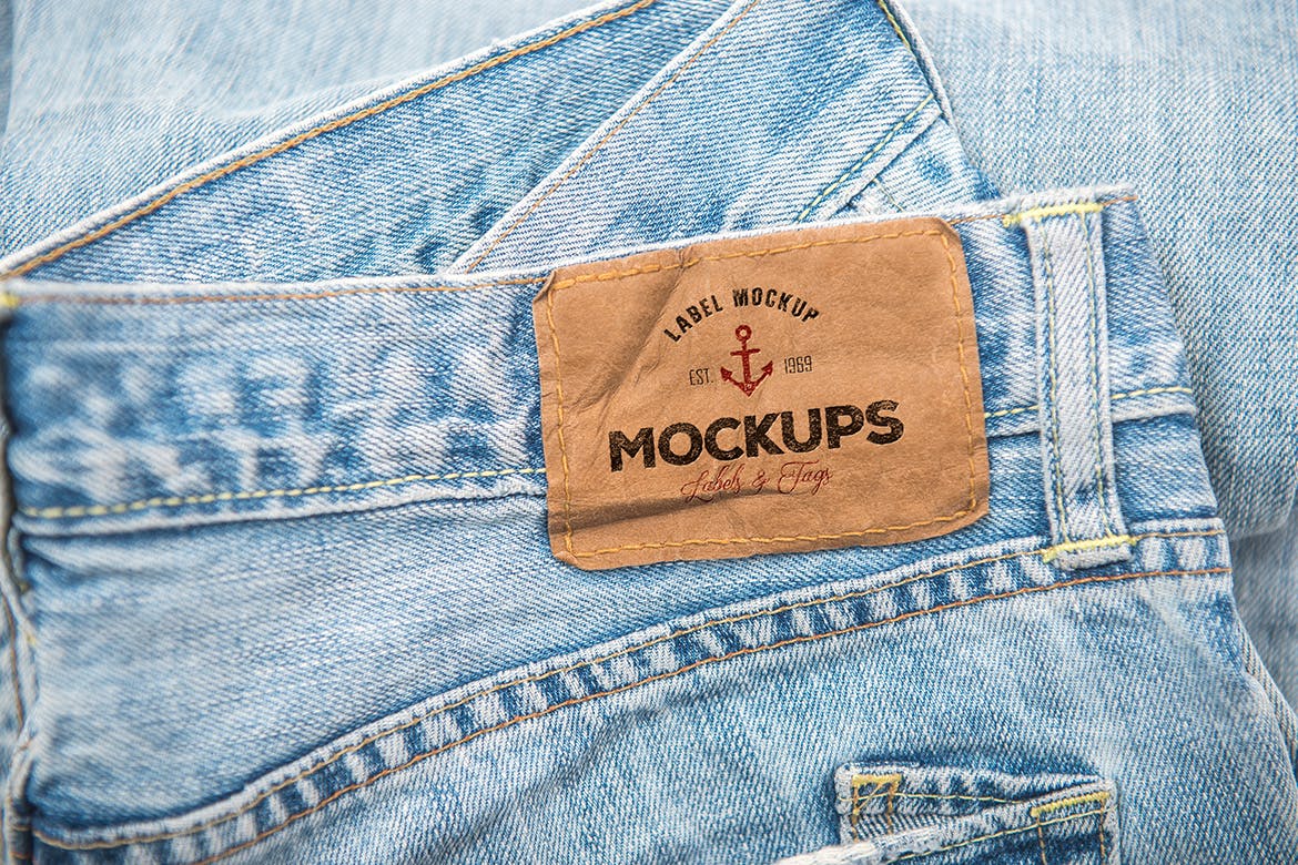 牛仔裤标签挂签VI样机展示模型mockups