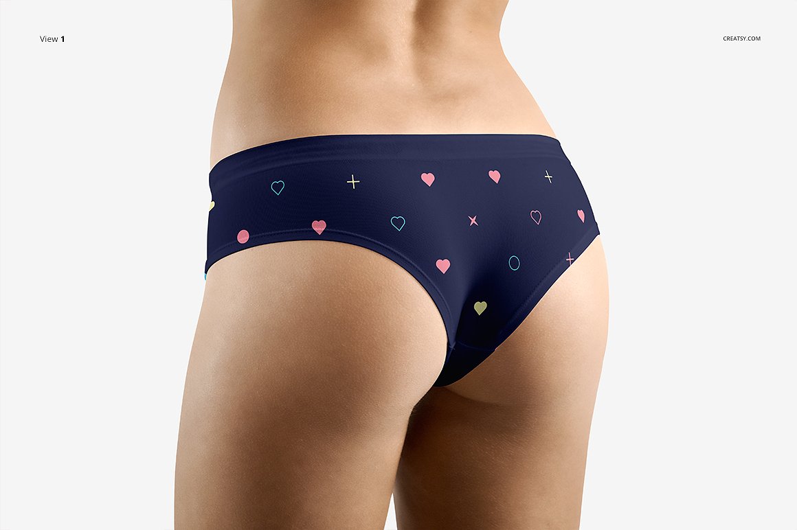 高清晰的女性内裤Women_s Briefs Mockup