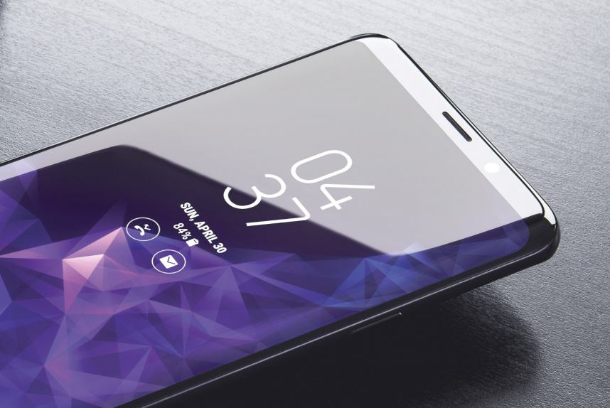 三星s9智能手机贴图展示样机PSD模版 Galaxy S9