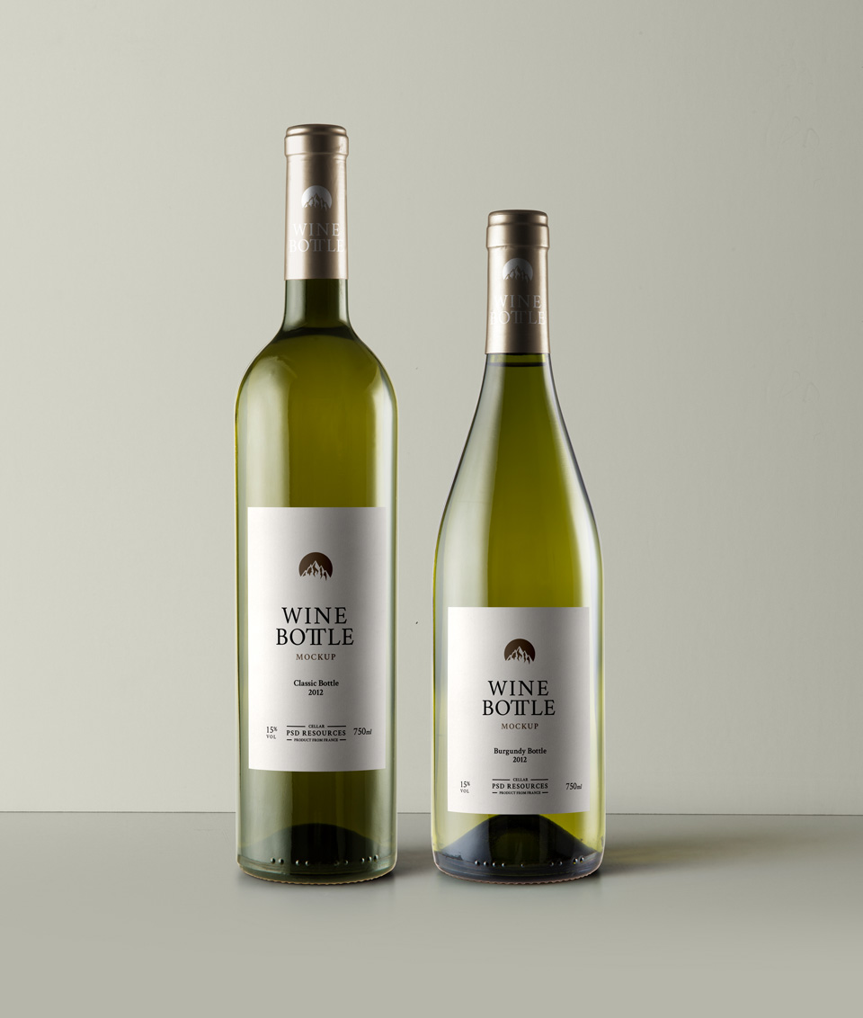 白葡萄酒瓶样机 Psd White Wine Bottle