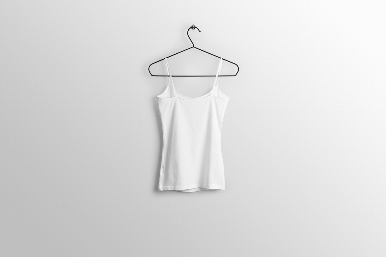 女士吊带背心T恤打底衫服装设计样机提案PSD模板 Mocku