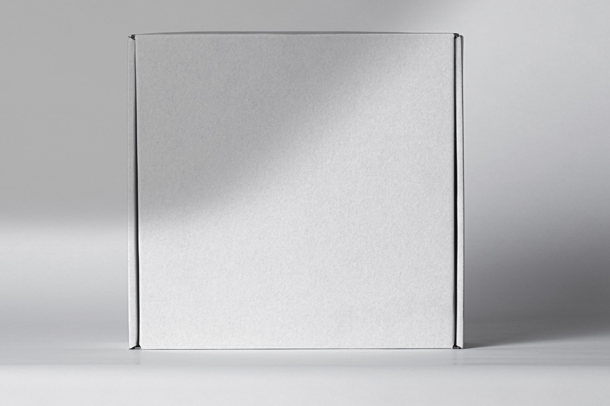 牛皮瓦楞纸快递包装盒设计贴图展示样机模板 Square Ps